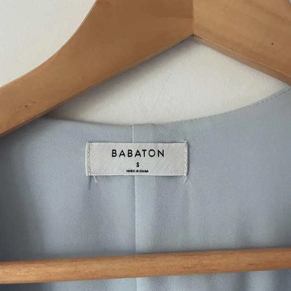 Aritzia Babaton  Wallace Wrap Dress Sky Blue Size Small - Picture 7 of 8